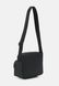 MUST CAMERA Bag UNISEX - Crossbody Bag BLACK Calvin Klein — 2/4 Фото, Картинка BAG❤BAG Купить оригинал Украина, Киев, Житомир, Львов, Одесса ❤bag-bag.com.ua