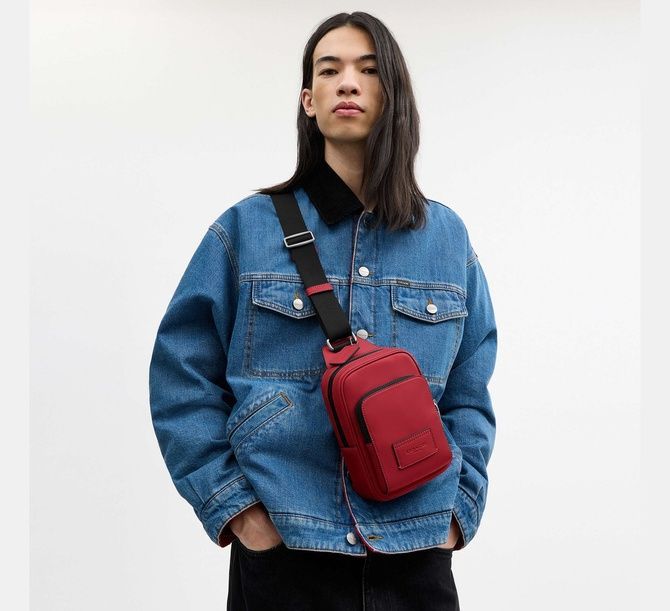 COACH Racer Sling Pack Silver / True Red CU252 &mdash; фото 2 из 5