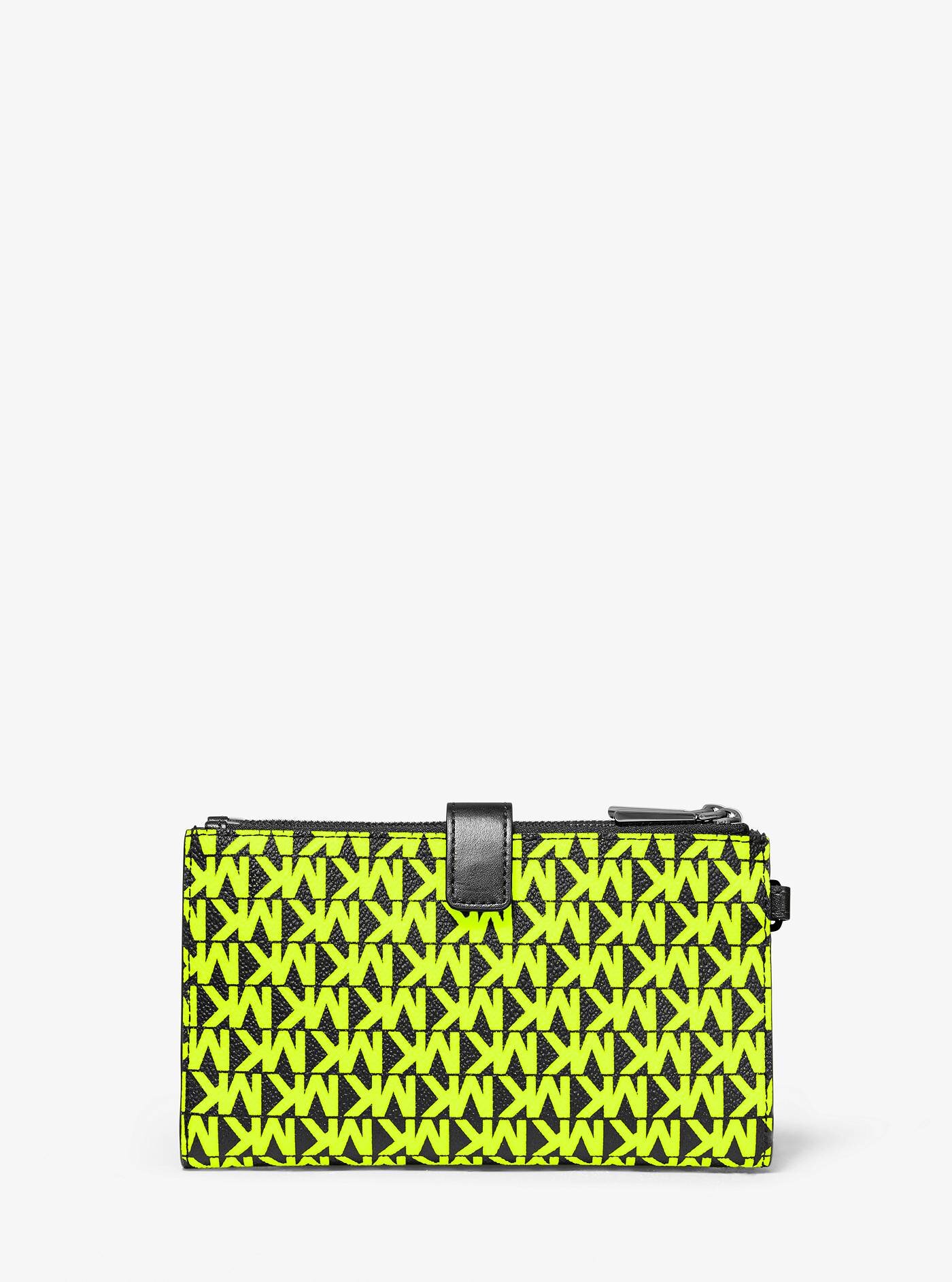 michael kors adele logo smartphone wallet